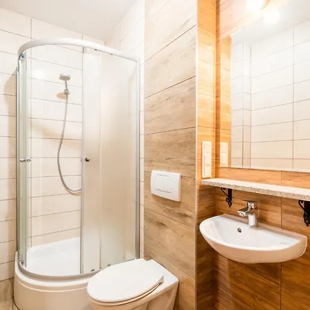 Schronisko Pttk Orlica シュツァブニツァ