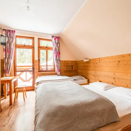 Schronisko Pttk Orlica ゲストハウス