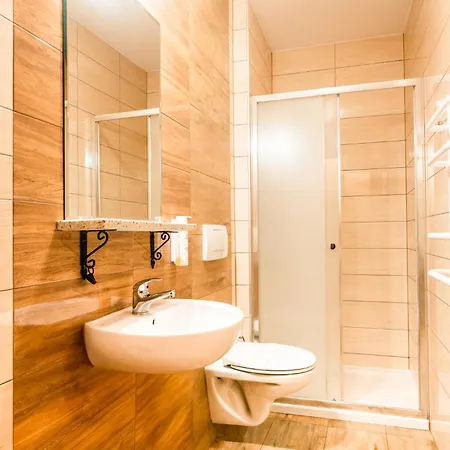 Vendégház Schronisko Pttk Orlica 3*