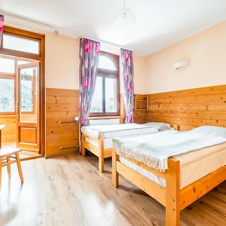 Schronisko Pttk Orlica Affittacamere 3*