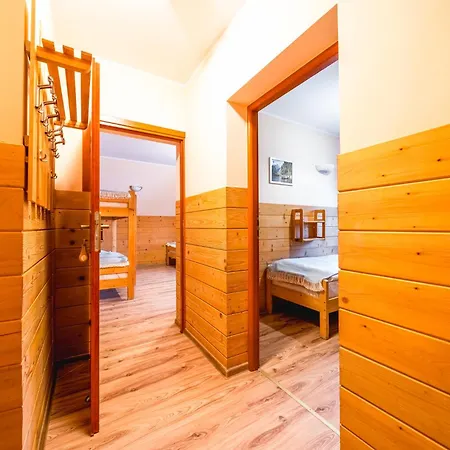 Schronisko Pttk Orlica ゲストハウス 3*