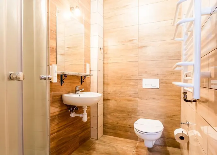 Schronisko Pttk Orlica Szczawnica